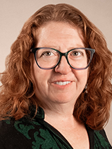 Lynn VanLeer headshot
